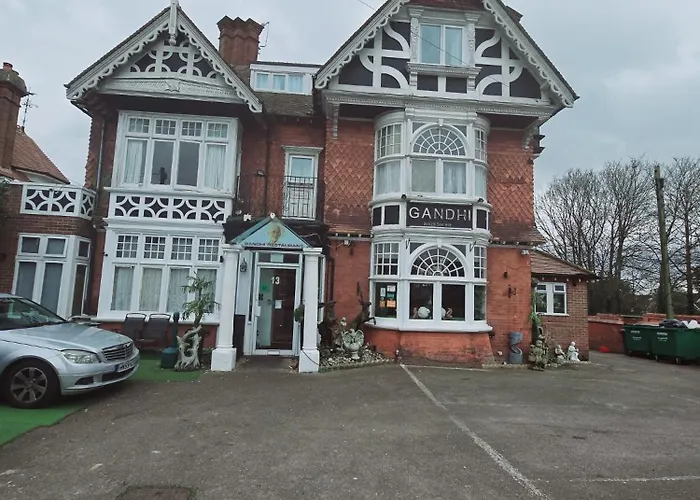 Kingswood Hotel